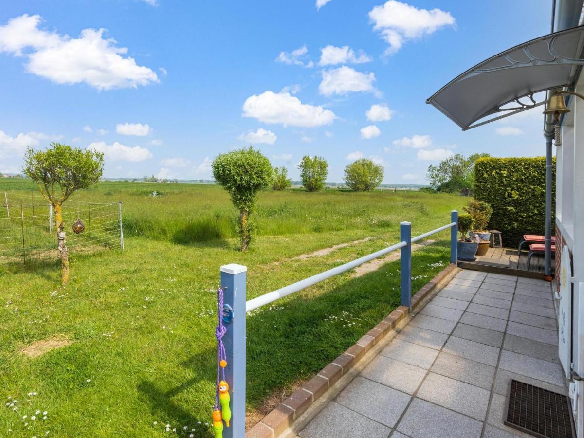 Beautiful Bungalow In Poel Near The Beach Fahrdorf  المظهر الخارجي الصورة