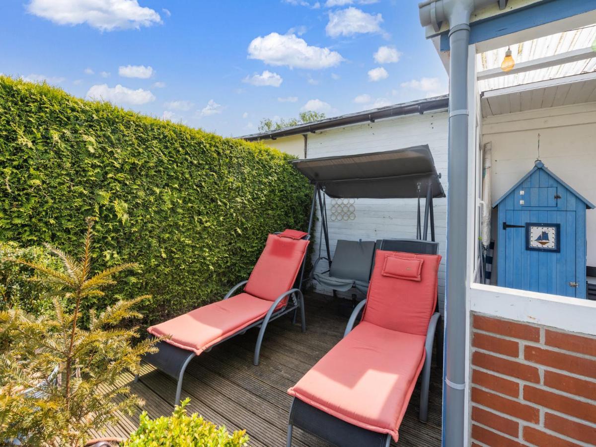 Beautiful Bungalow In Poel Near The Beach Fahrdorf  المظهر الخارجي الصورة