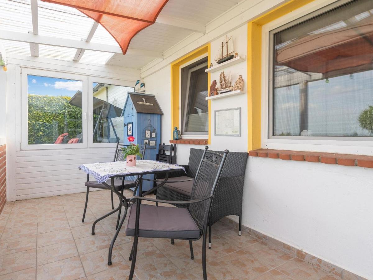 Beautiful Bungalow In Poel Near The Beach Fahrdorf  المظهر الخارجي الصورة